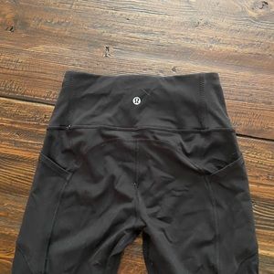 Black Lululemon leggings